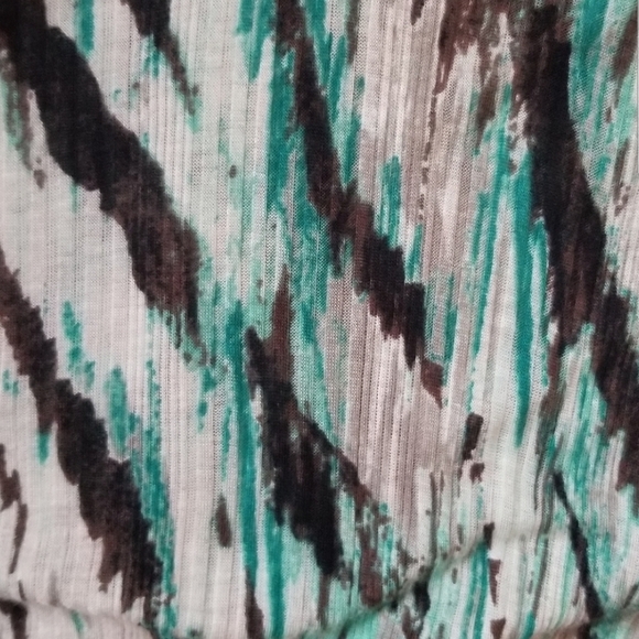 Super soft summer dress by GUESS - Picture 8 of 12